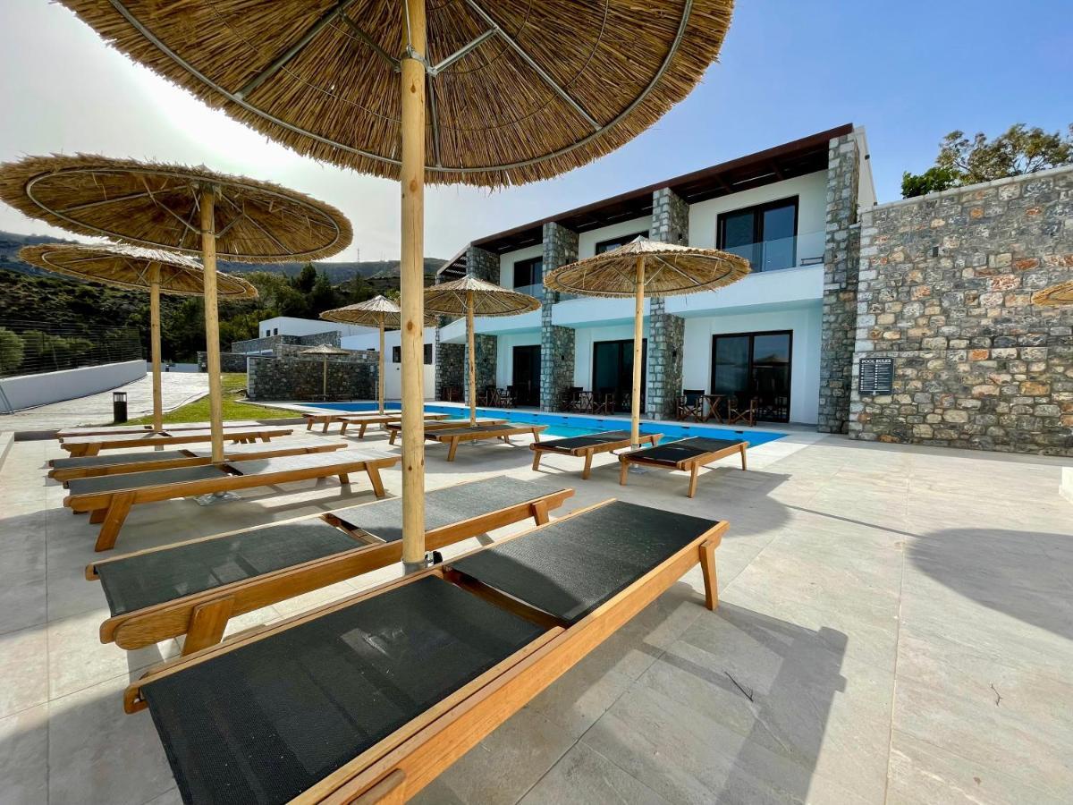 Luxus-Suite mit Gemeinschaftspool