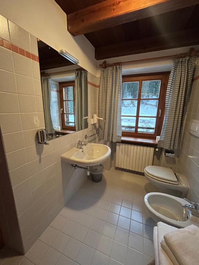 Camera Matrimoniale con Bagno Privato