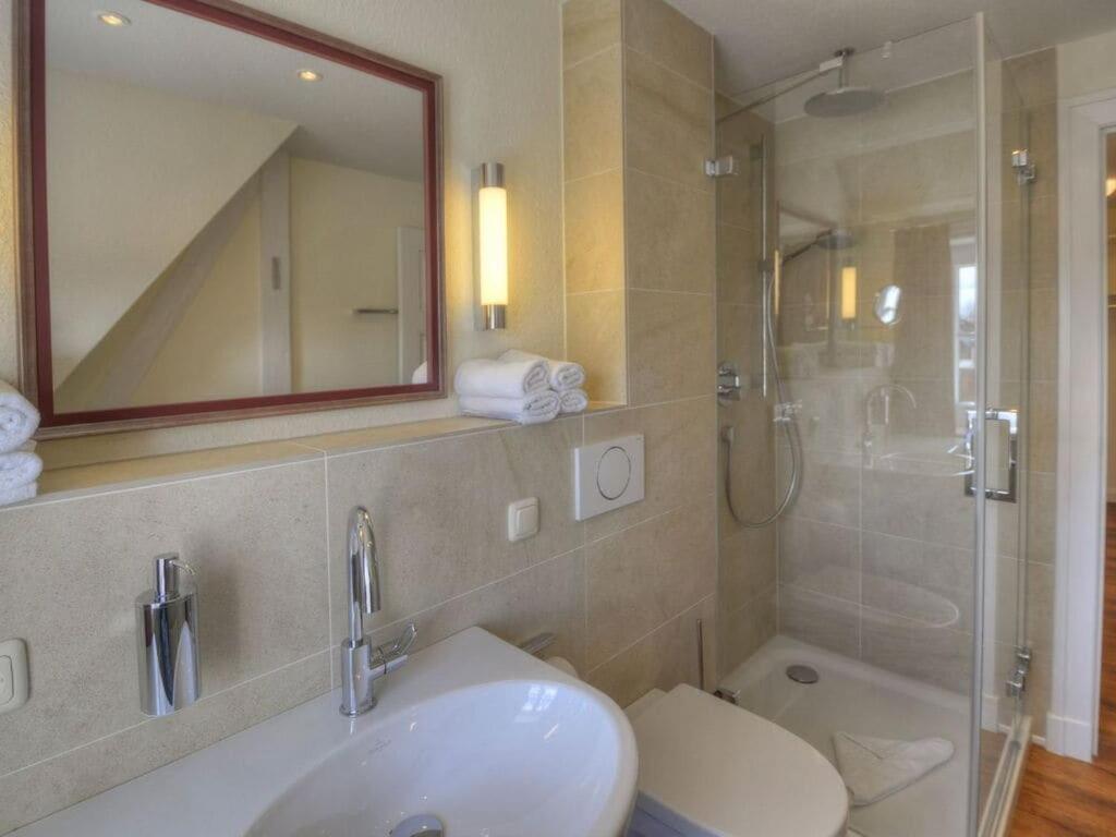 One-Bedroom Holiday Home