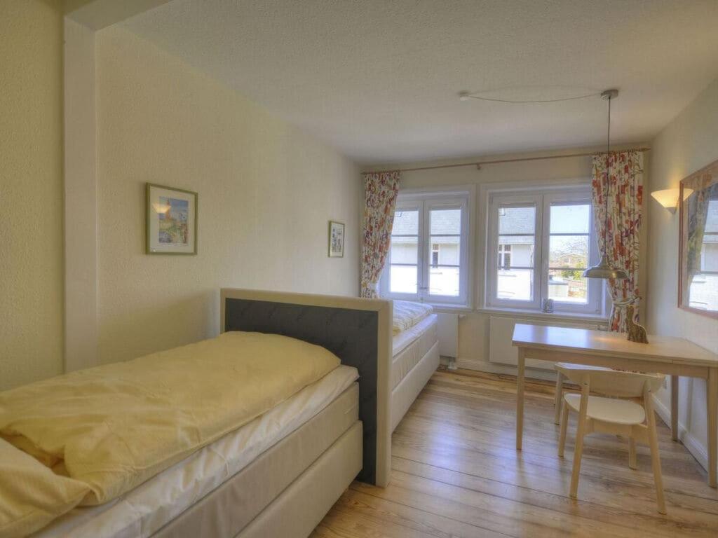 One-Bedroom Holiday Home
