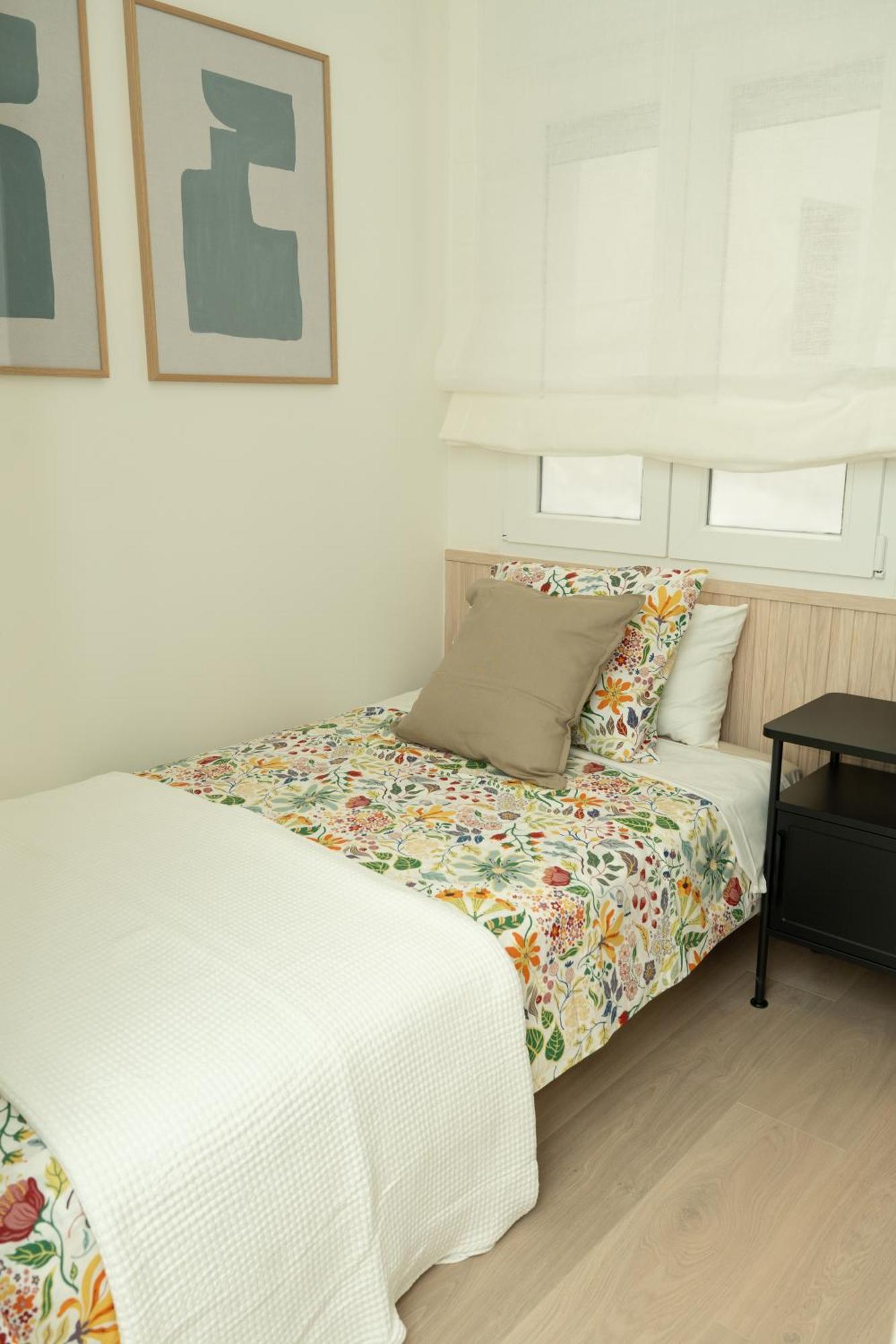 Small Single Room