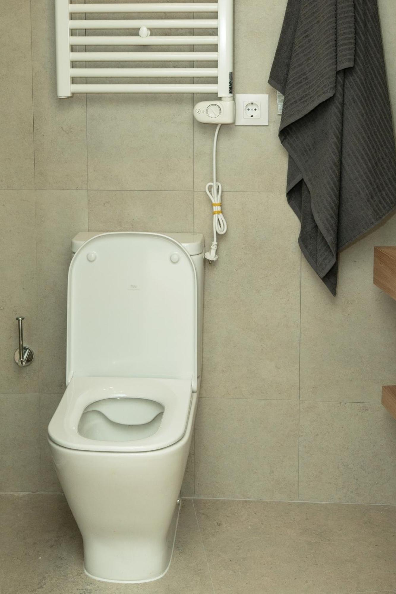Economy Double or Twin Room