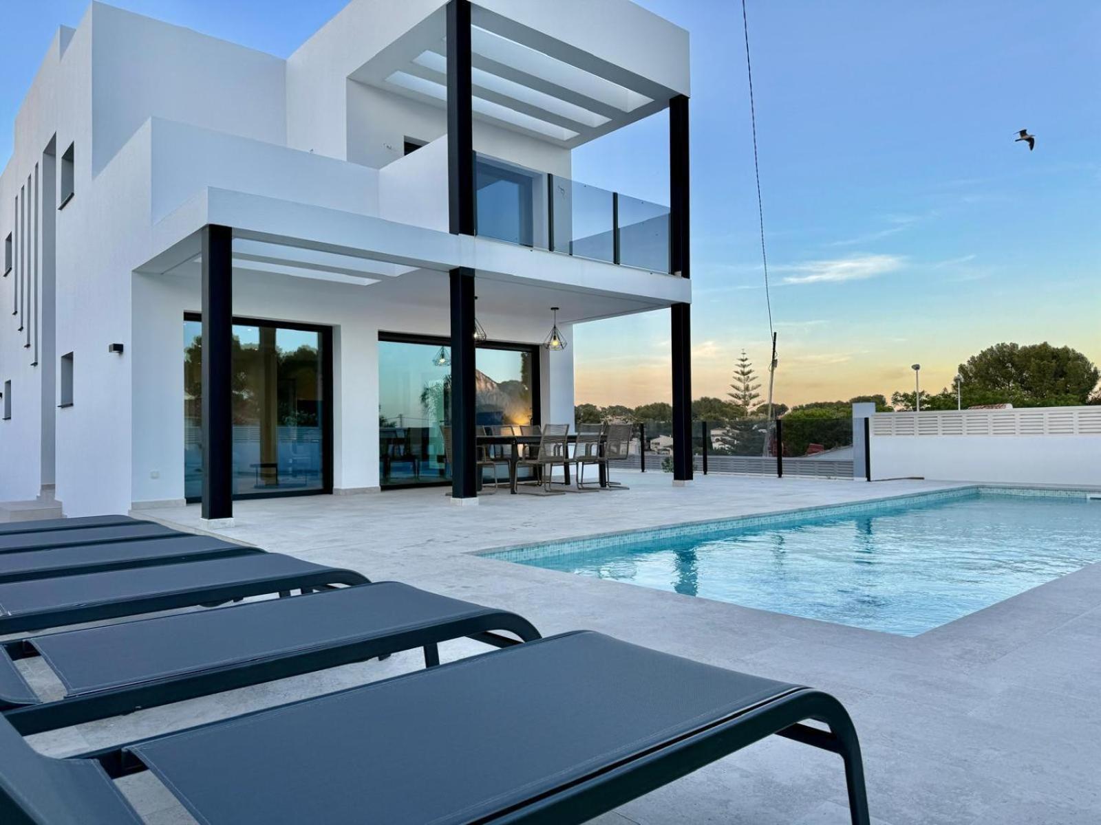 Deluxe Villa