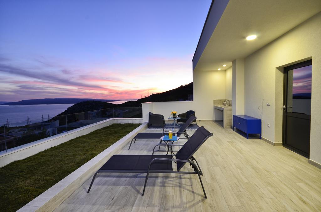 Four-Bedroom Villa Private Pool