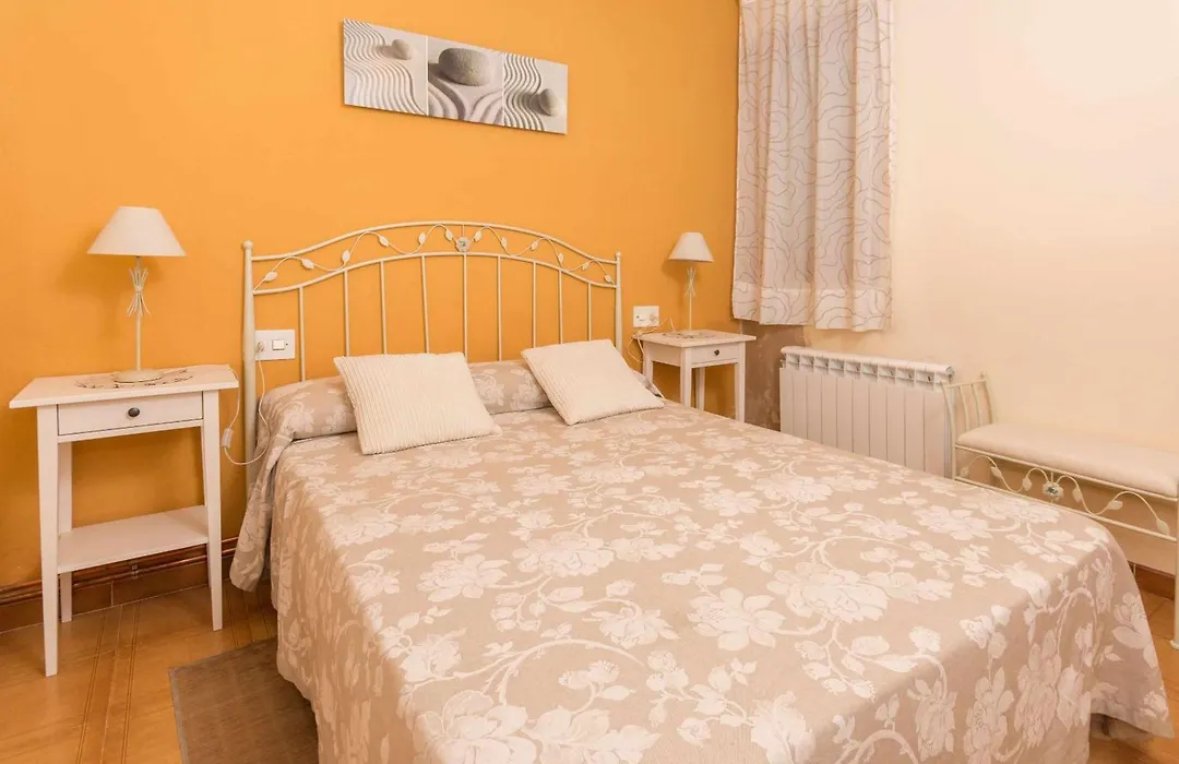 Casa Lola Beceite, vistas montaña y petfriendly-1