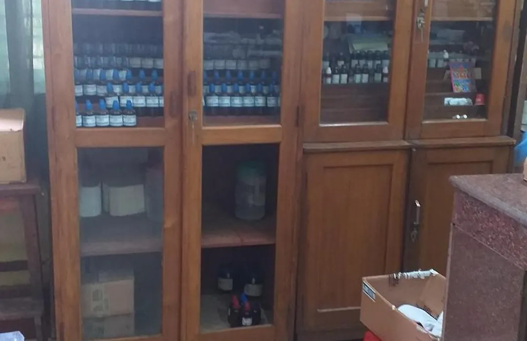 Dr A Amin Homeopathy Clinic-1