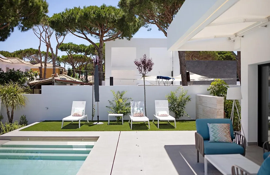 Lola Sea Villa-1