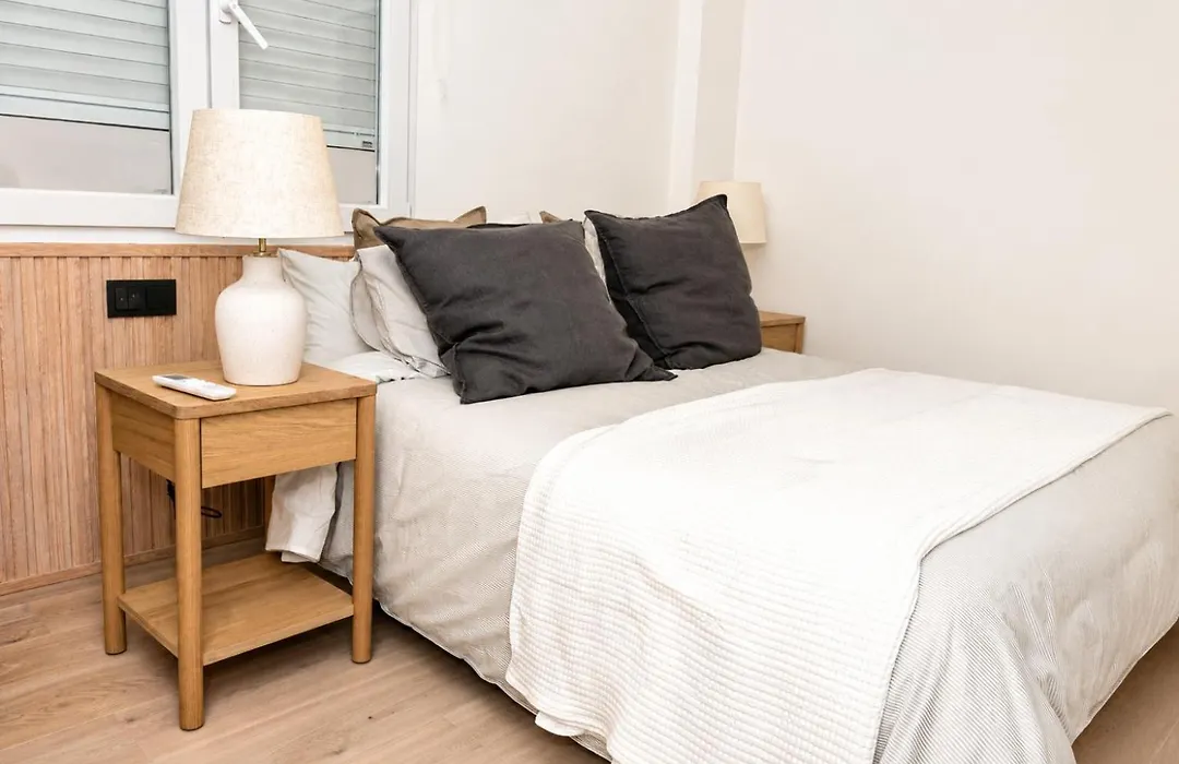 Carvajal Street, Private Rooms-1