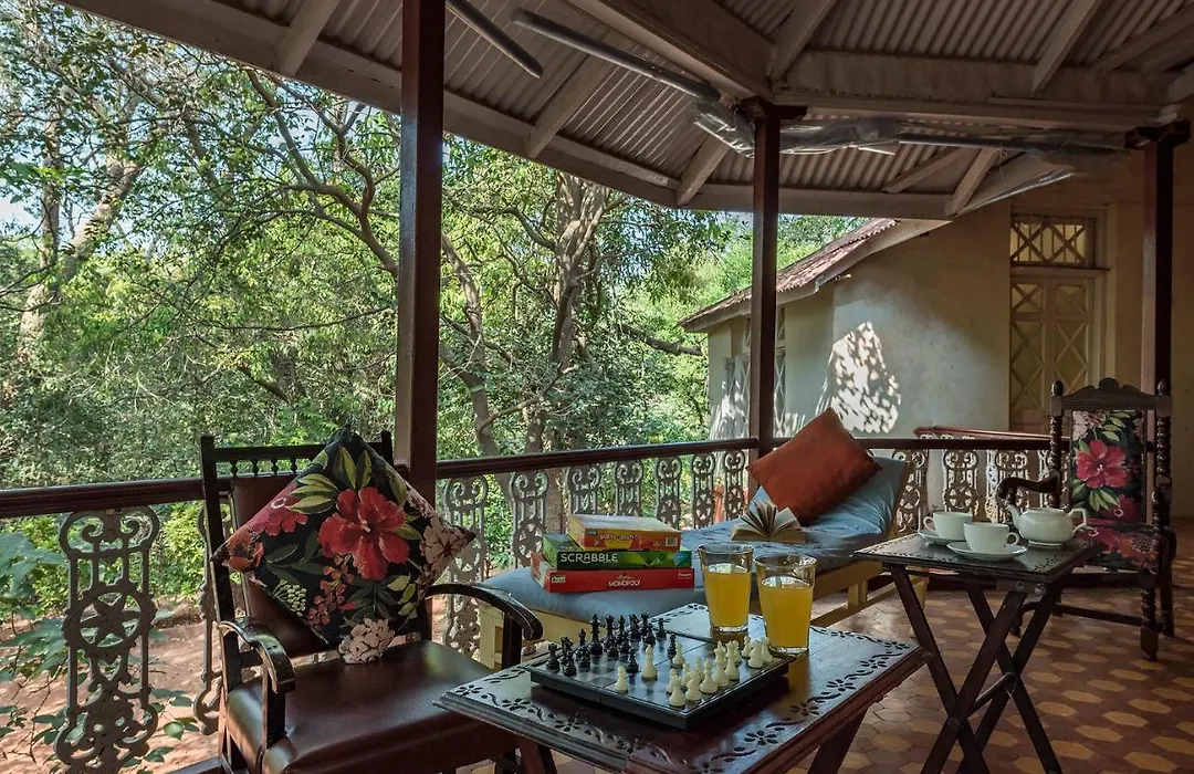 Saffronstays Parsi Manor - 4-Br Heritage Villa Near Charlotte Lake Serving Authentic Parsi Meals-1