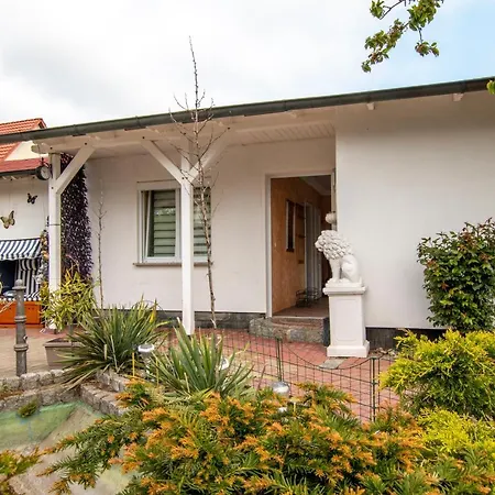 Kleines Ferienhaus-2