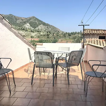 Casa Lola Beceite, vistas montaña y petfriendly-3