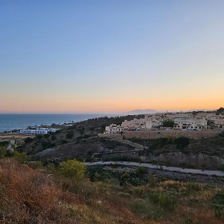 Cozy Duplex Niza Beach-3