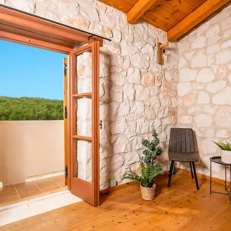 Villa Artemisia By Villa Plus-2