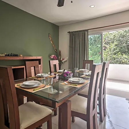 Casa Esmeralda W/ Pool Access & Furnished Patio!-2