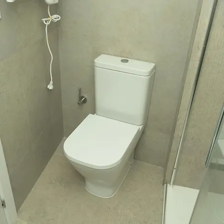 Carvajal Street, Private Rooms-3