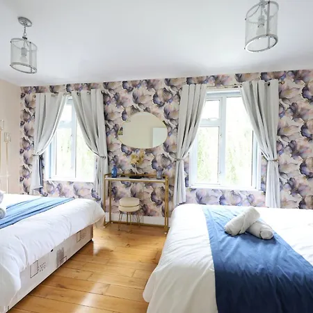 Mount Eagle - Sleeps 24-2