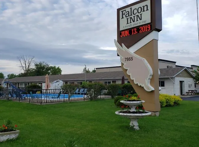 Waterpark hotel: Falcon Inn