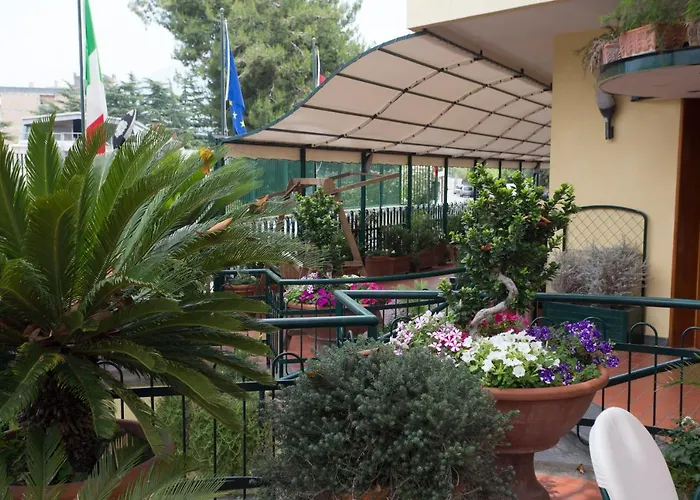 Hotel con tennis: Hotel Villa Serena