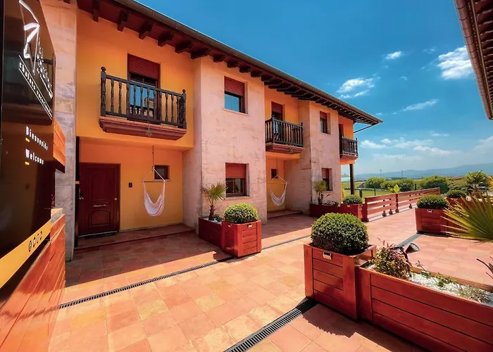 Cabina: Las Casitas de Santillana