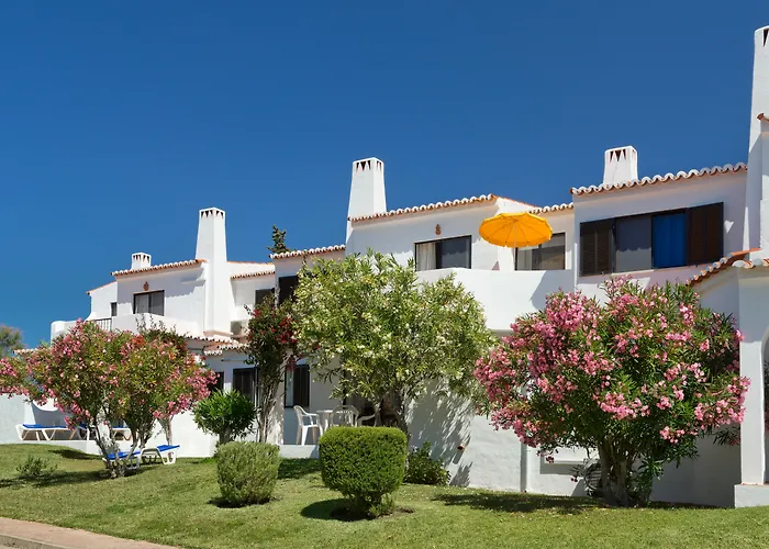 Rocha Brava Village