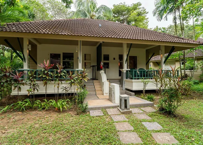 Baan Khaolak Beach