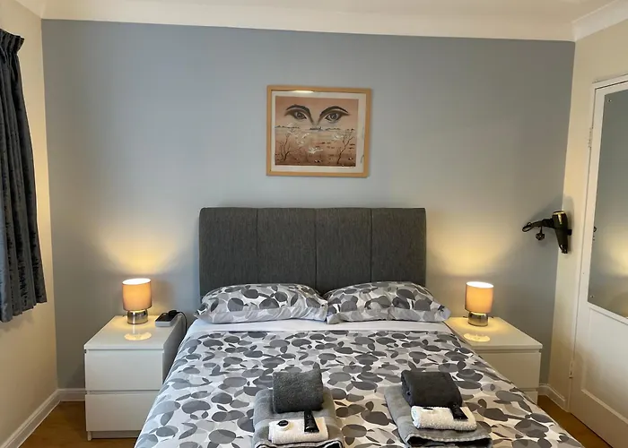 Kensal Lodge Guest House