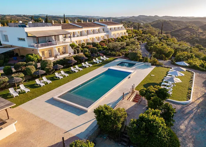 Hotel Rural Quinta Do Marco - Nature & Dining