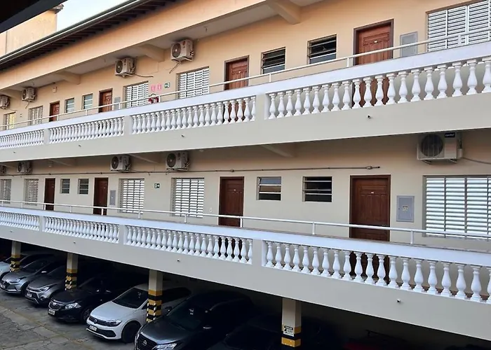 Garrafão - Rua Principal de
