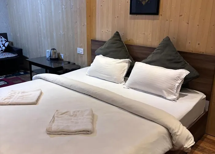 Hideout Backpackers Hostel