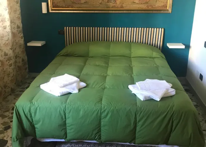 Hotel all'aeroporto: Villa San Giuseppe Brindisi