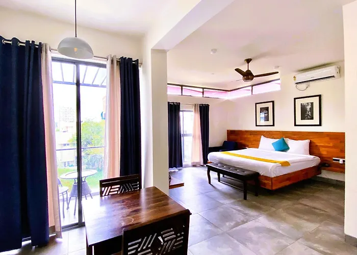 3 star hotel: Aura Corporate Suites