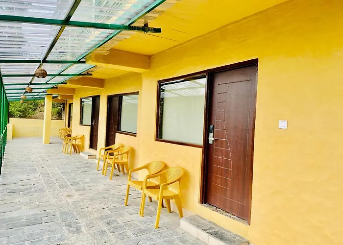 4 star hotel: Aachman Valley Resort Shimla