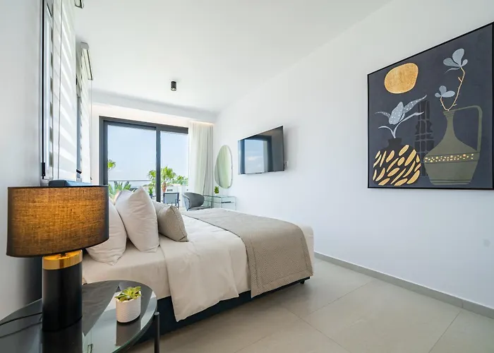 Family Friendly Hotels Waterside Sea View Apartments