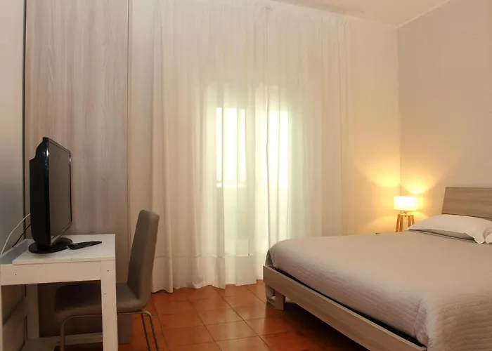 Lavinio - Spacious, Bright, And Thoroughly Outfitted With Modern Amenities - Just 150 M From The Sea
