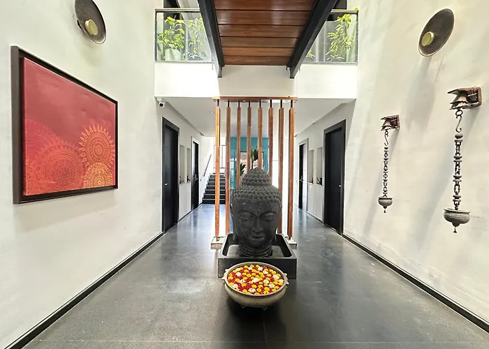 3 star hotel: Aura Corporate Suites