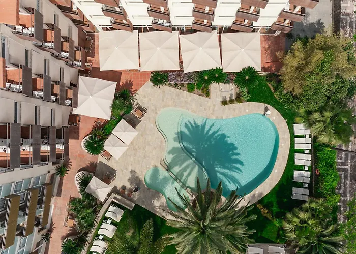 Hotel familiar: Monica Hotel