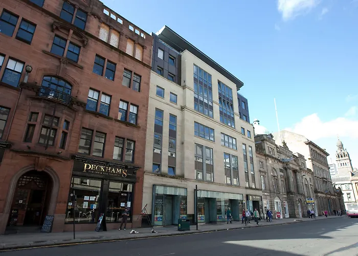 Pet Friendly hotel: The Spires Serviced Apartments Glasgow