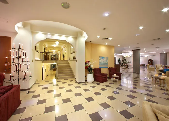  Ulisse Deluxe Hostel