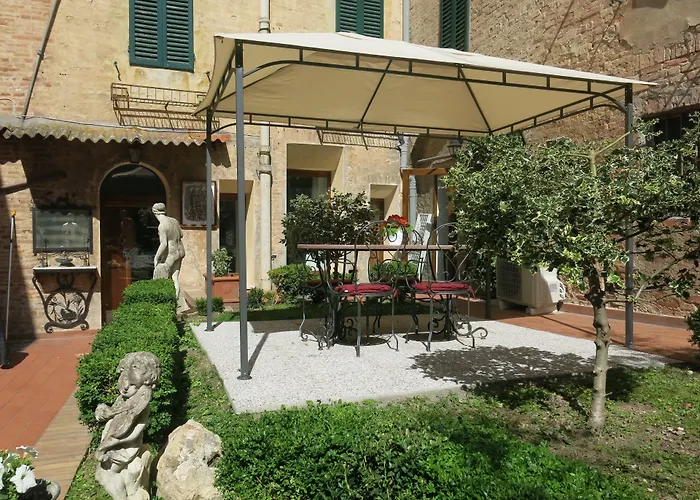 Guests house Piazza Paradiso Accommodation