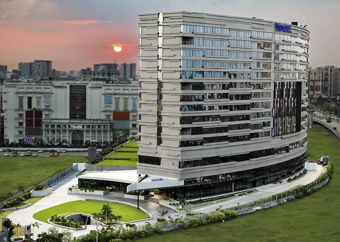 Novotel Kolkata And Residences