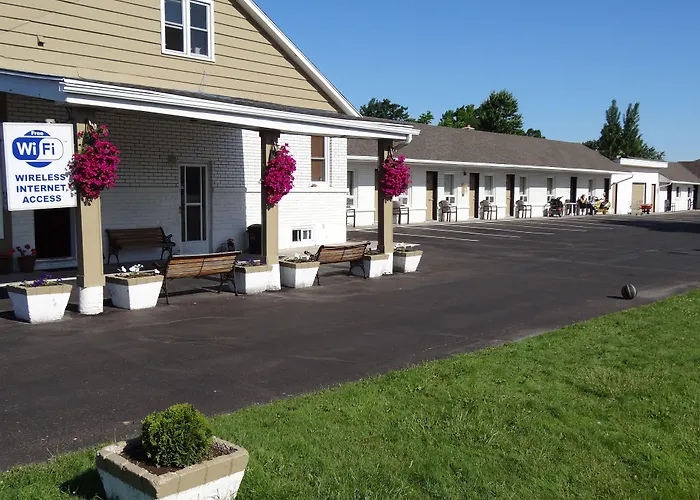 Waterpark hotel: Falcon Inn