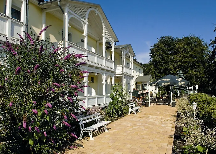 3 SterneHotel Wald-