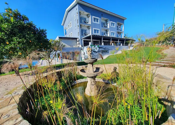 Hotel con piscina: Hotel Don Rodrigues