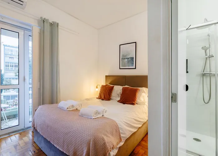 Hotel cerca del aeropuerto: Greenth Avenue