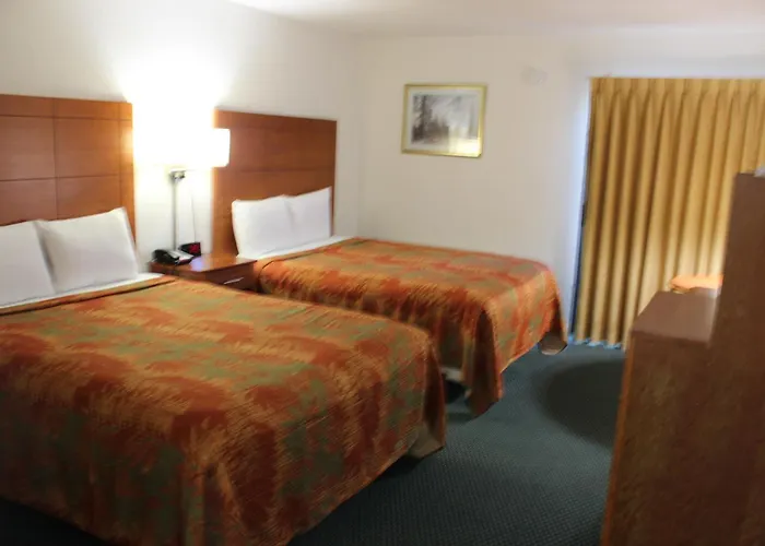 Luxury hotel only: Miners Inn