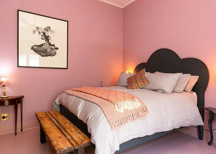 Family Hotel: Hotel Lola