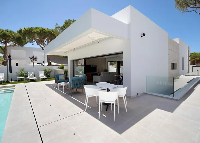 Lola Sea Villa