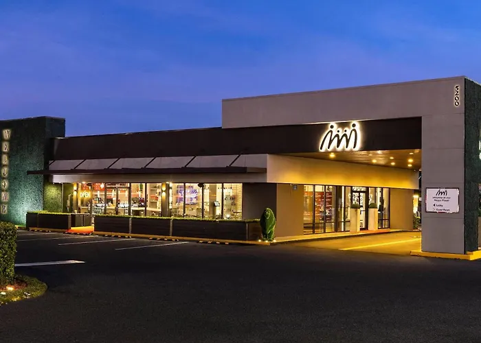 Cheap hotels Magic Moment Resort & Kids Club, Dazzler Select By Wyndham