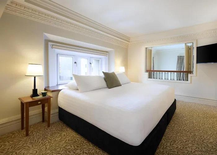 Resort: Adina Heritage Christchurch
