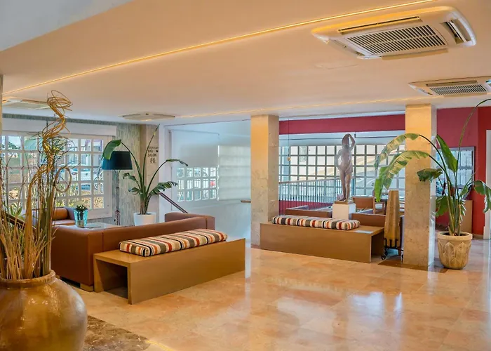 Hotel Pinos Playa